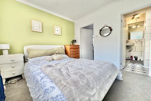 Bedroom- click for photo gallery